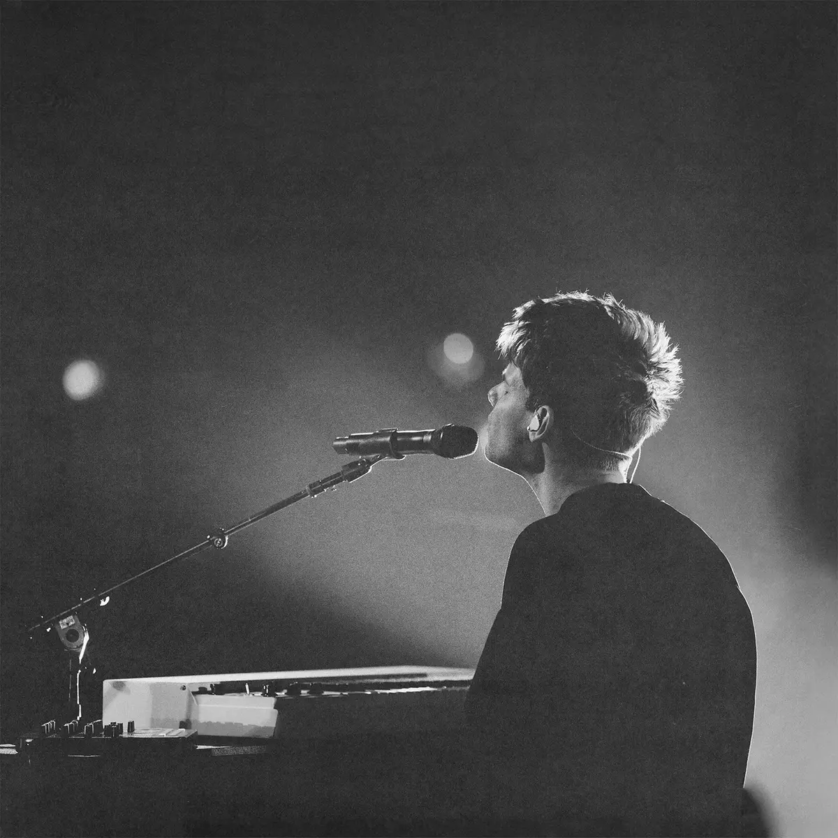 Lion Of Judah Chords PDF (Phil Thompson) - PraiseCharts